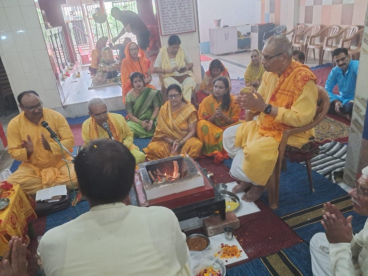 श्री जन कल्याणेश्वर मंदिर में गायत्री महायज्ञ संपन्न